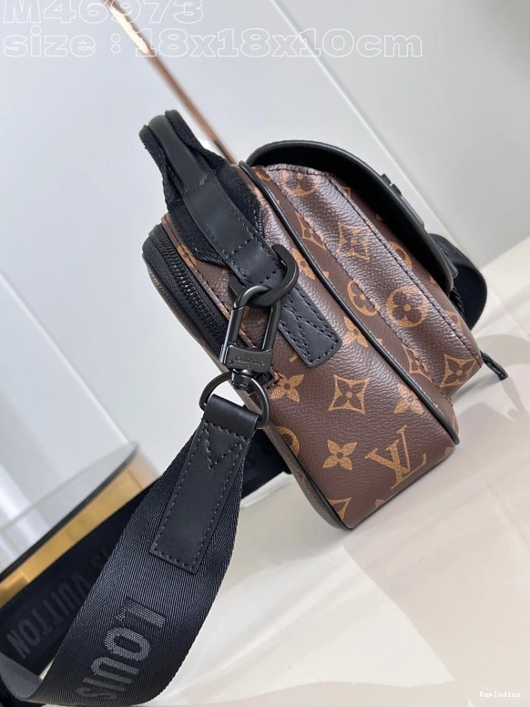 Cheap VUITTON LOUIS Messenger-18*18*10CM Trail 0807